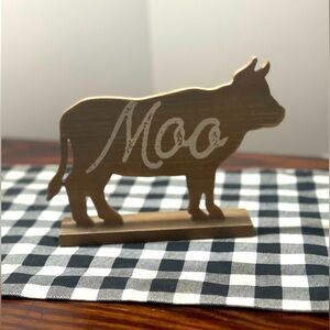 “Moo”‎ Cow FarmHouse Decor